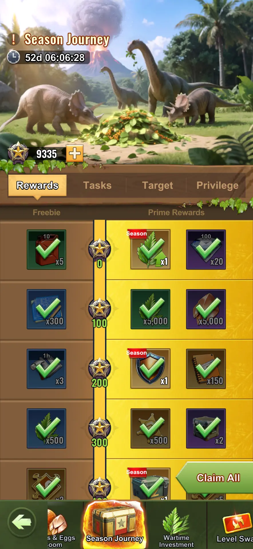 Season Journey Rewards tab showing the Freebie and Prime reward lanes
